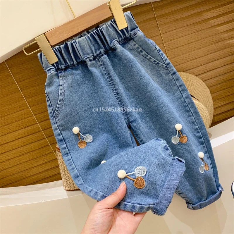 Ambroidered Flower Girl Jeans  - Baby Girl Clothing Zara 评论和价格