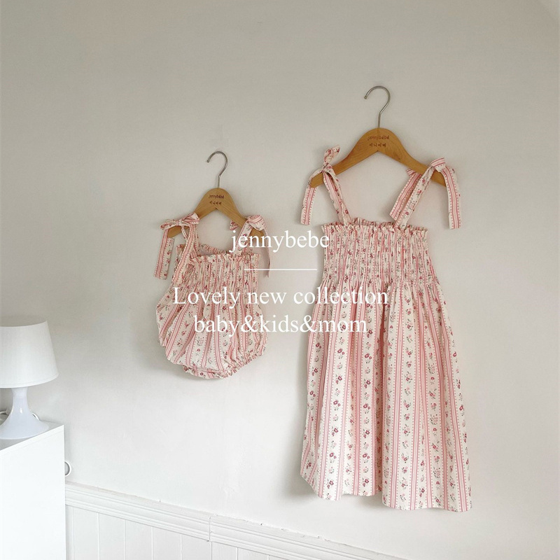 Sweet Little Girls Strap Rompe - Baby Clothing Online 评论和价格